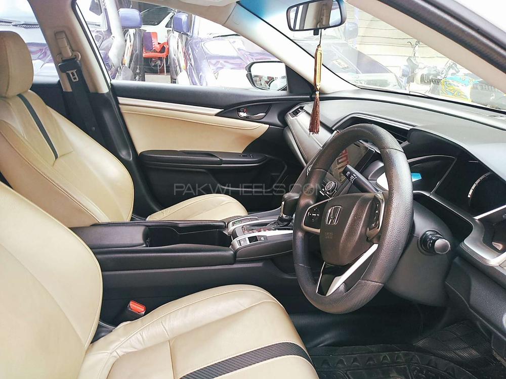 ہونڈا سوک 2016 for Sale in راولپنڈی ہونڈا سوک 2016 for Sale in راولپنڈی Image-10