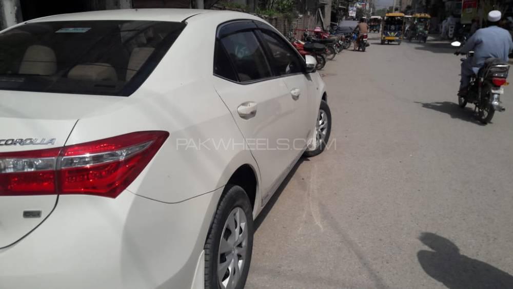 Toyota Corolla 2015 for Sale in Peshawar Toyota Corolla 2015 for Sale in Peshawar Image-7