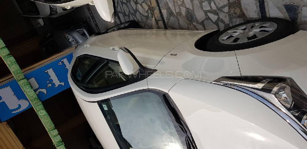Toyota Corolla 2014 for Sale in Peshawar Toyota Corolla 2014 for Sale in Peshawar Image-9
