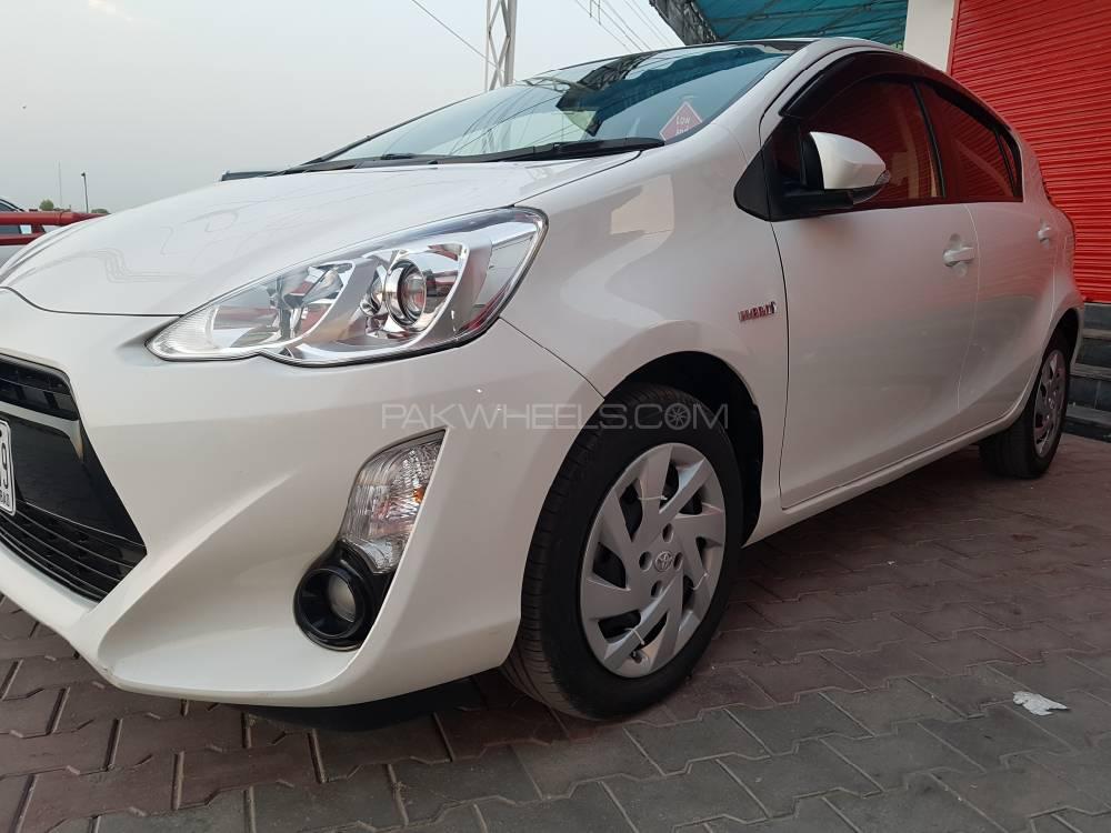 Toyota Aqua 2015 for Sale in Mardan Toyota Aqua 2015 for Sale in Mardan Image-12