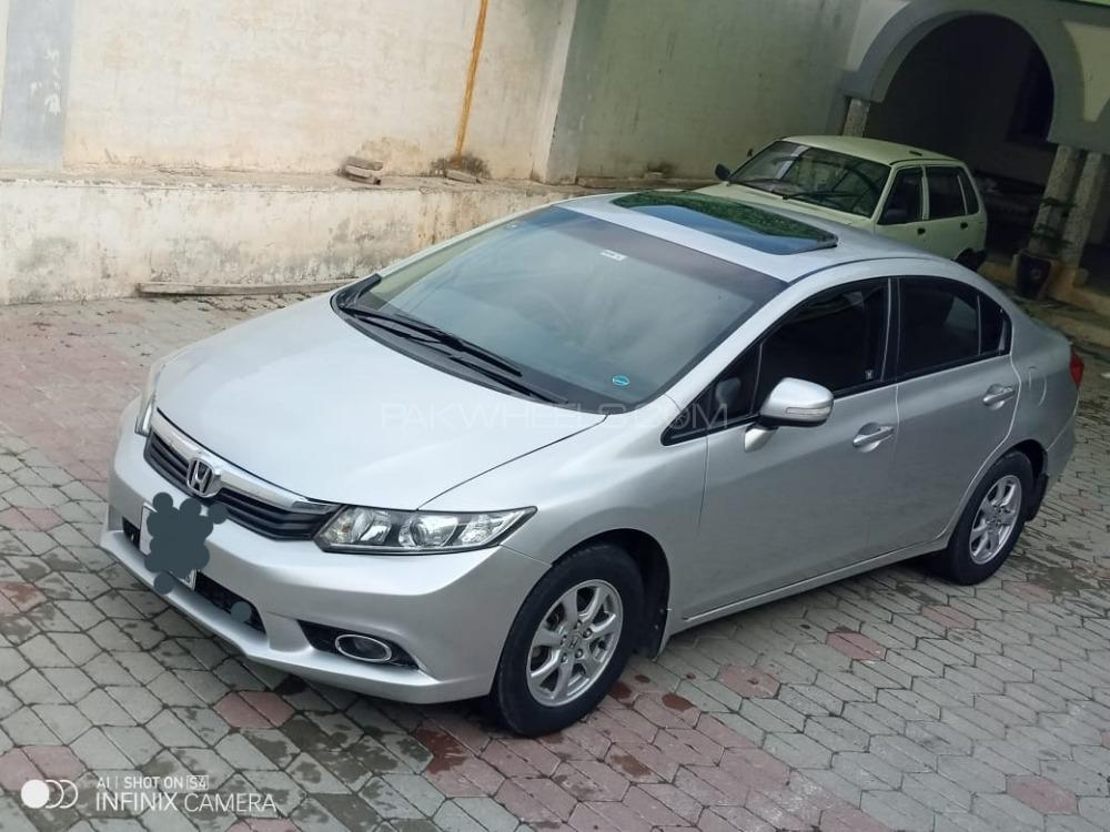Honda Civic 2015 for Sale in Nowshera Image-1