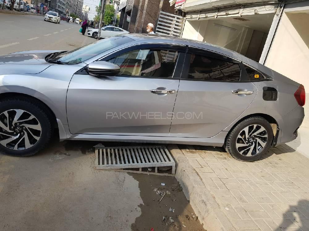 Honda Civic 2018 for Sale in Karachi Honda Civic 2018 for Sale in Karachi Image-13