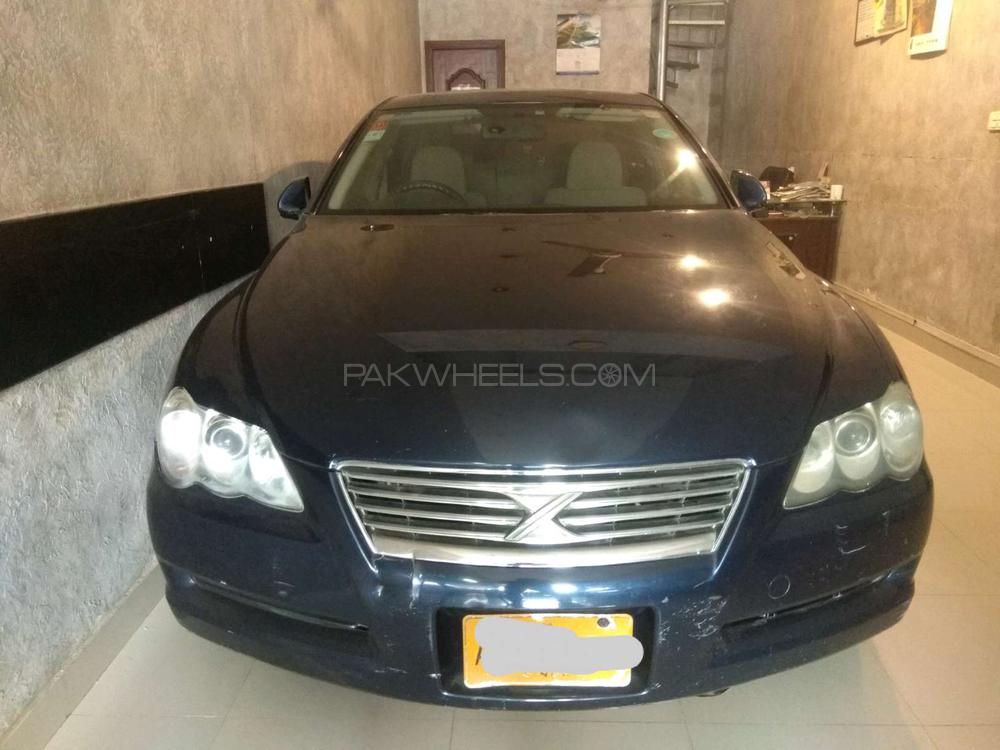 Toyota Mark X 2005 for Sale in Karachi Toyota Mark X 2005 for Sale in Karachi Image-2