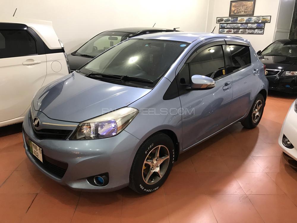 Toyota Vitz 2013 for Sale in Multan Toyota Vitz 2013 for Sale in Multan Image-3