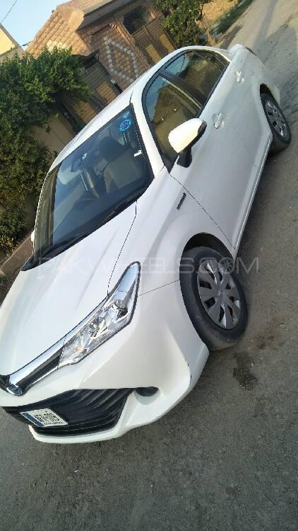 Toyota Corolla Axio 2015 for Sale in Peshawar Toyota Corolla Axio 2015 for Sale in Peshawar Image-2