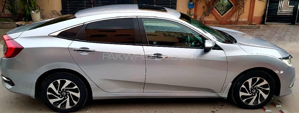 ہونڈا سوک 2016 for Sale in لاہور ہونڈا سوک 2016 for Sale in لاہور Image-5
