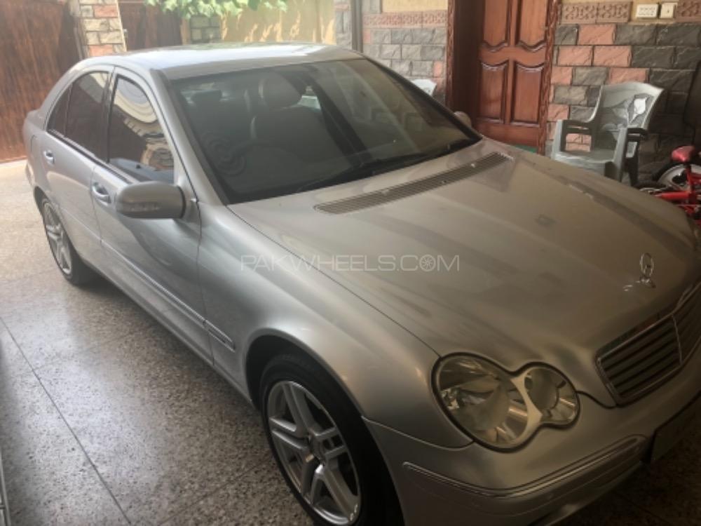 Mercedes Benz C Class 2003 for Sale in Rawalpindi Mercedes Benz C Class 2003 for Sale in Rawalpindi Image-2