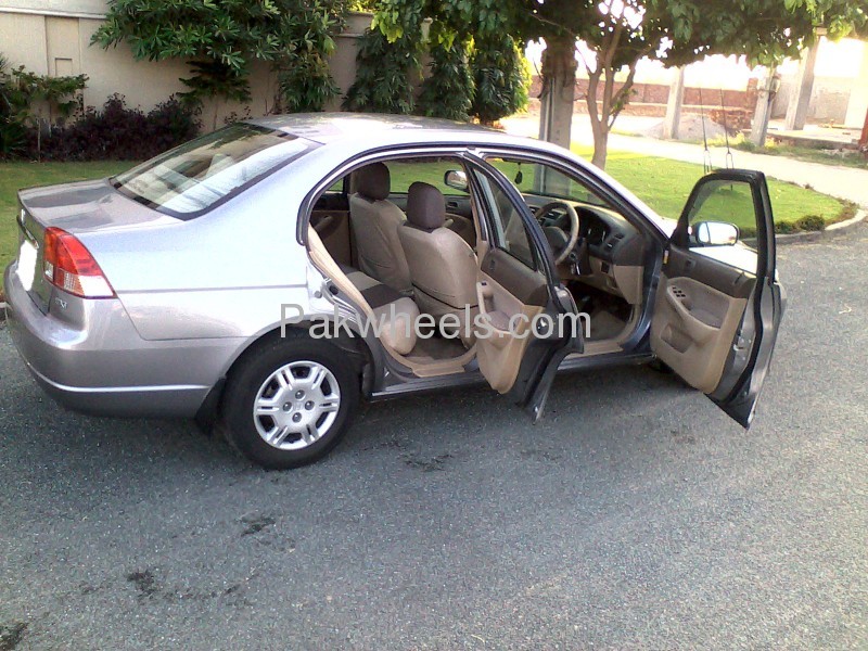 Honda Civic 2006 for Sale in Lahore Image-1