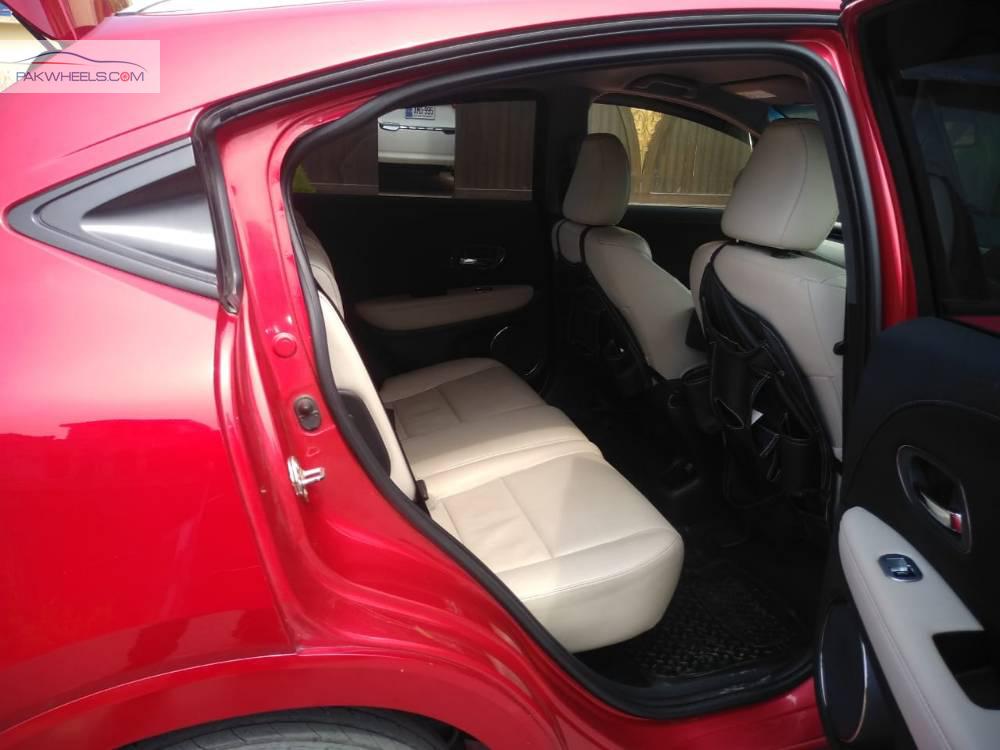 Honda Vezel 2015 for Sale in Islamabad Honda Vezel 2015 for Sale in Islamabad Image-15