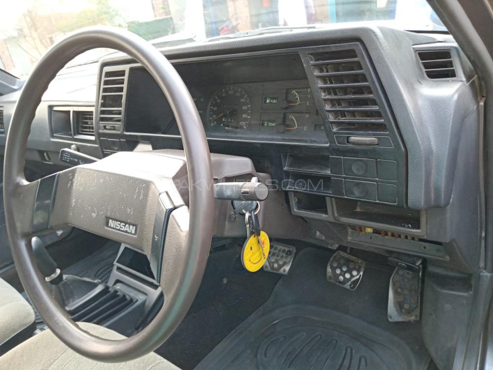 Nissan Sunny 1988 for Sale in Lahore Nissan Sunny 1988 for Sale in Lahore Image-3