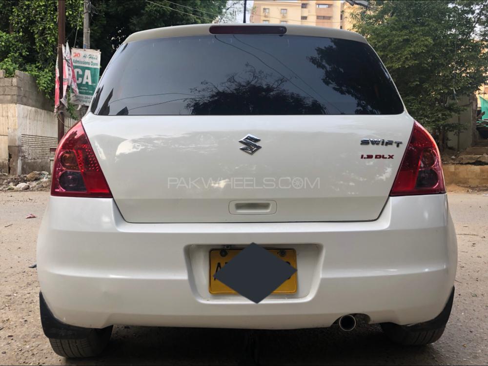 Suzuki Swift 2010 for Sale in Karachi Suzuki Swift 2010 for Sale in Karachi Image-3
