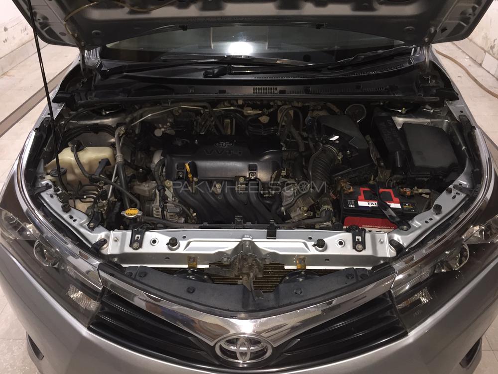 Toyota Corolla 2015 for Sale in Lahore Toyota Corolla 2015 for Sale in Lahore Image-10
