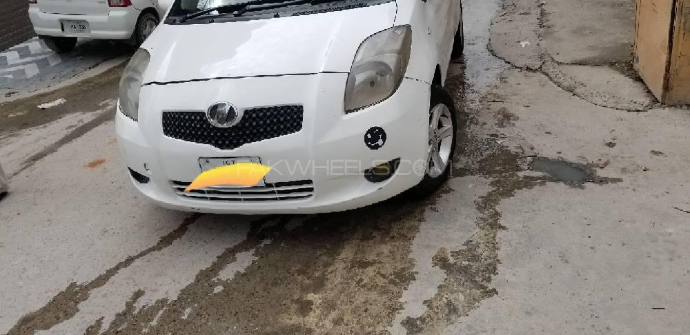 Toyota Vitz 2009 for Sale in Wah cantt Image-1