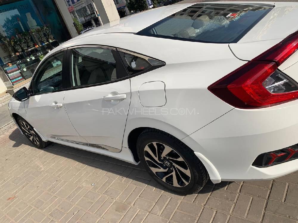 Honda Civic 2017 for Sale in Lahore Honda Civic 2017 for Sale in Lahore Image-4