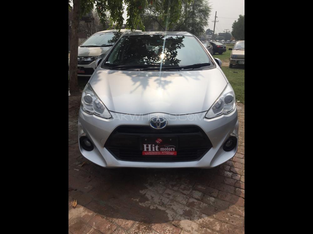 Toyota Aqua 2015 for Sale in Gujranwala Image-1