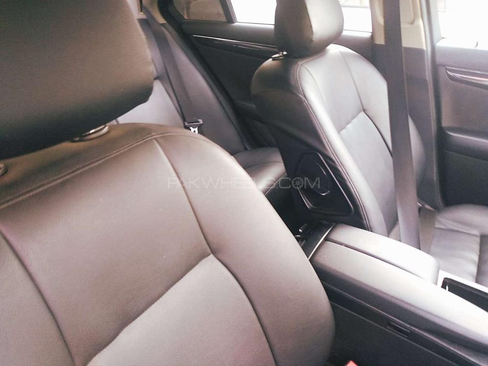 Mercedes Benz C Class 2009 for Sale in Rawalpindi Mercedes Benz C Class 2009 for Sale in Rawalpindi Image-10
