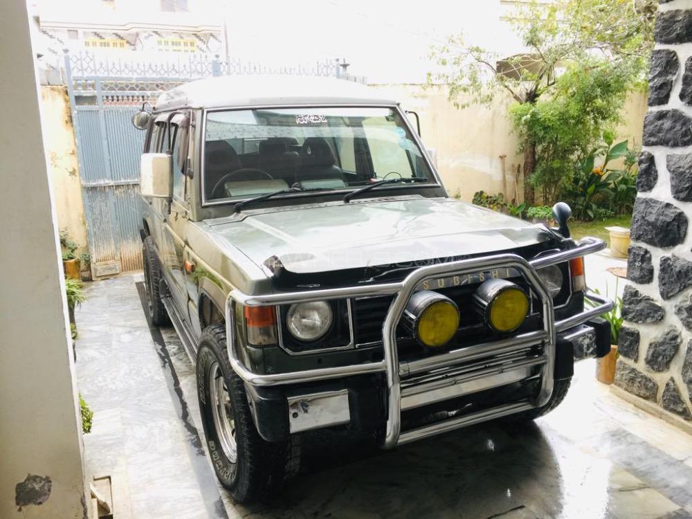 Mitsubishi Pajero 1987 for Sale in Abbottabad Image-1