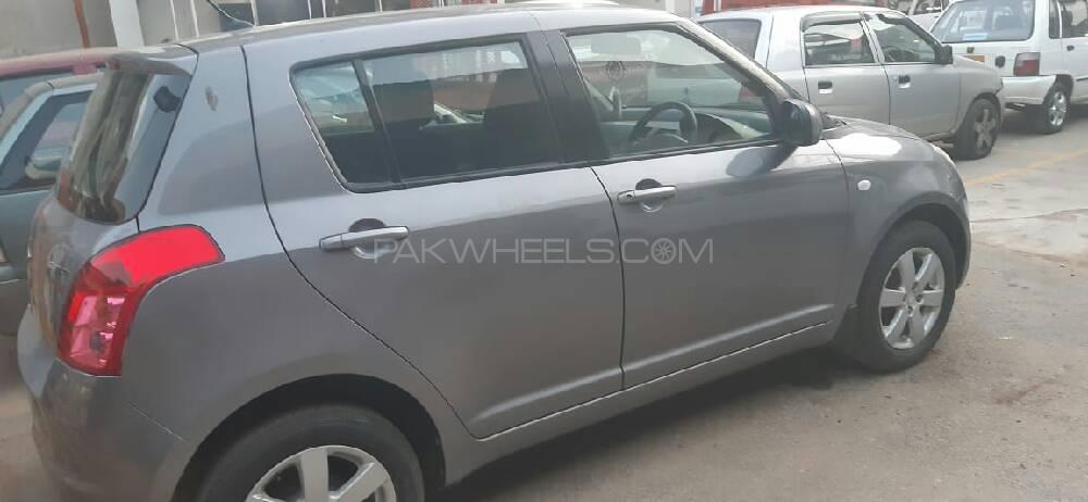 Suzuki Swift 2016 for Sale in Karachi Suzuki Swift 2016 for Sale in Karachi Image-3