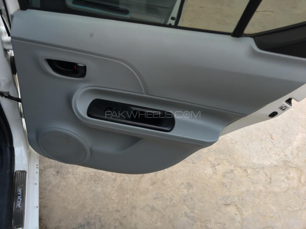 Toyota Aqua 2012 for Sale in Lahore Toyota Aqua 2012 for Sale in Lahore Image-6