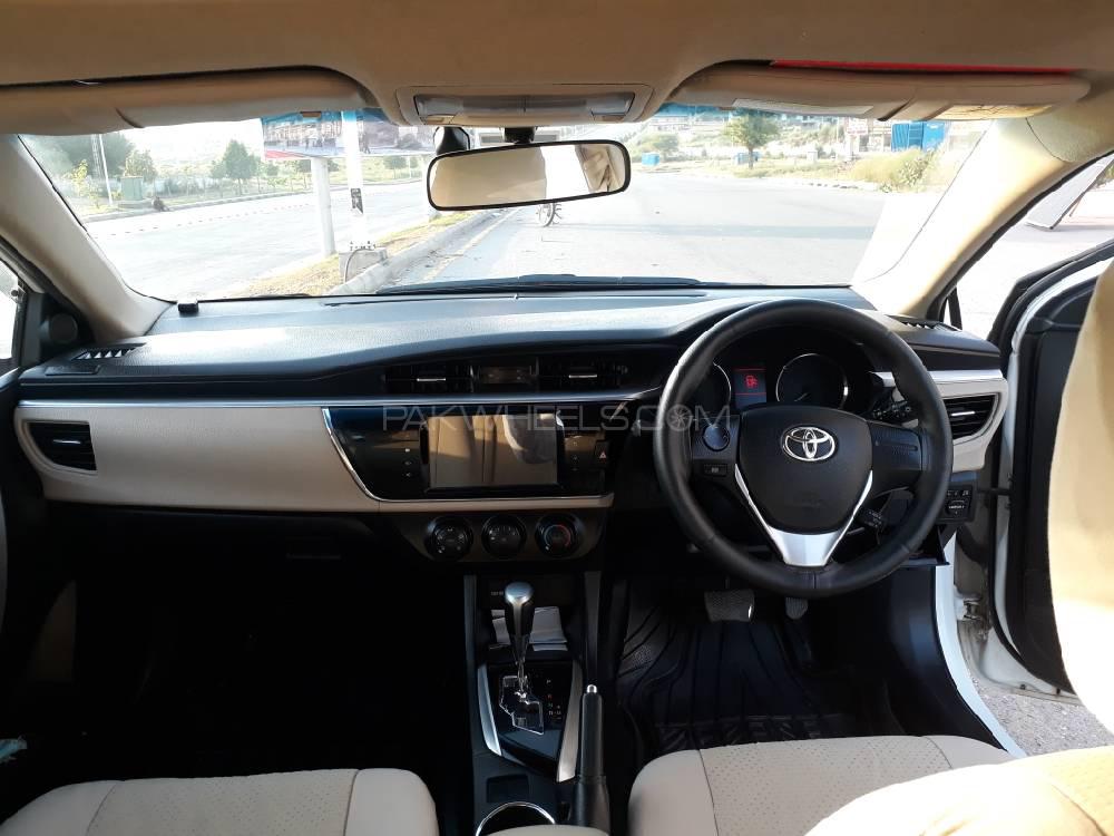 Toyota Corolla 2015 for Sale in Rawalpindi Toyota Corolla 2015 for Sale in Rawalpindi Image-5