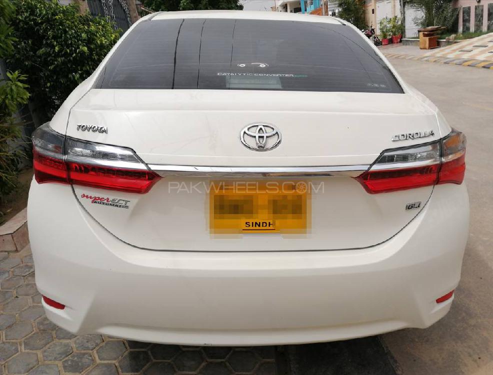 Toyota Corolla 2018 for Sale in Karachi Image-1