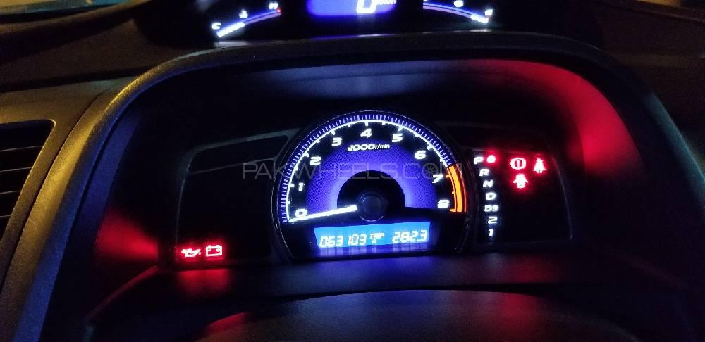 Honda Civic 2010 for Sale in Karachi Honda Civic 2010 for Sale in Karachi Image-5