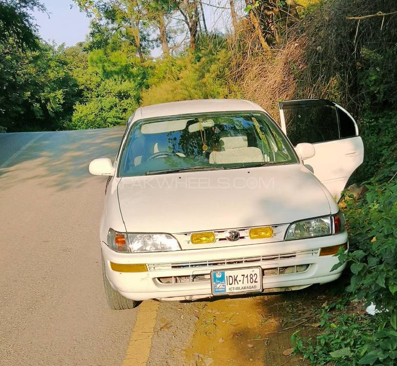 Toyota Corolla 2001 for Sale in Kashmir Toyota Corolla 2001 for Sale in Kashmir Image-2