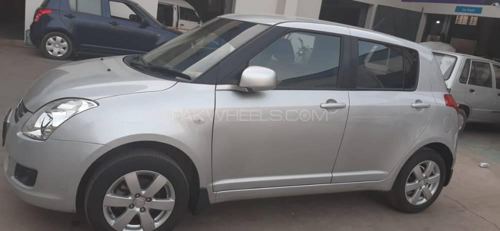 Suzuki Swift 2018 for Sale in Karachi Suzuki Swift 2018 for Sale in Karachi Image-4