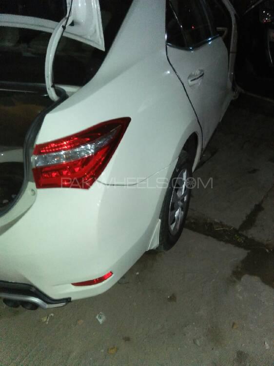 Toyota Corolla 2017 for Sale in Lahore Toyota Corolla 2017 for Sale in Lahore Image-4