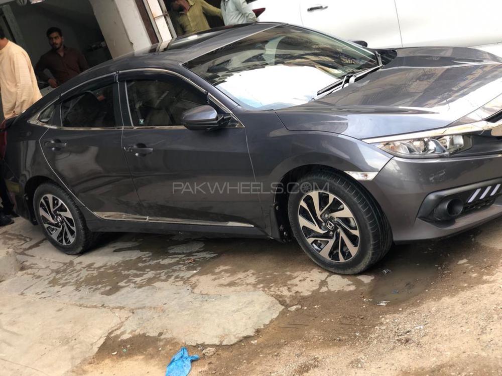 Honda Civic 2019 for Sale in Karachi Honda Civic 2019 for Sale in Karachi Image-10