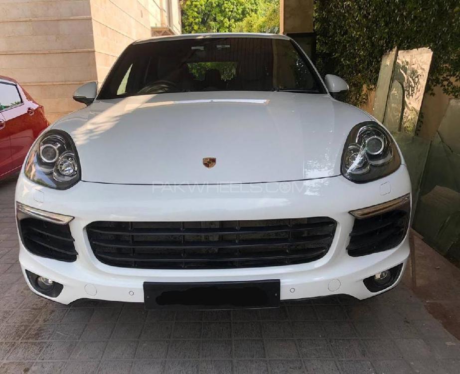 Porsche Cayenne 2017 for Sale in Islamabad Image-1