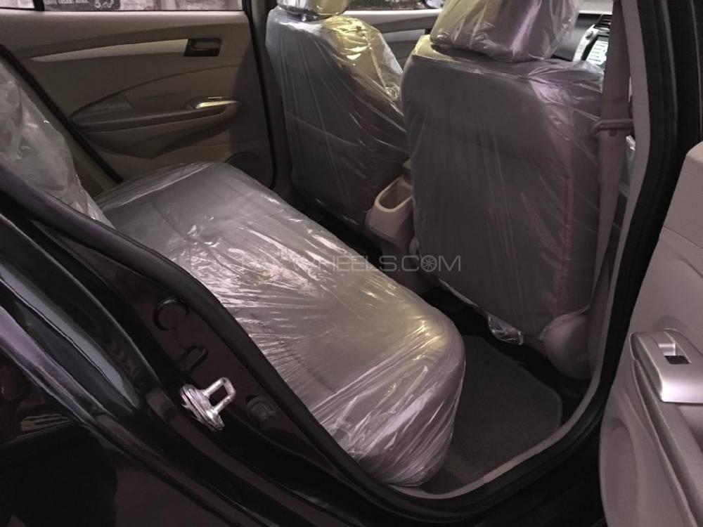 Honda City 2014 for Sale in Karachi Honda City 2014 for Sale in Karachi Image-13