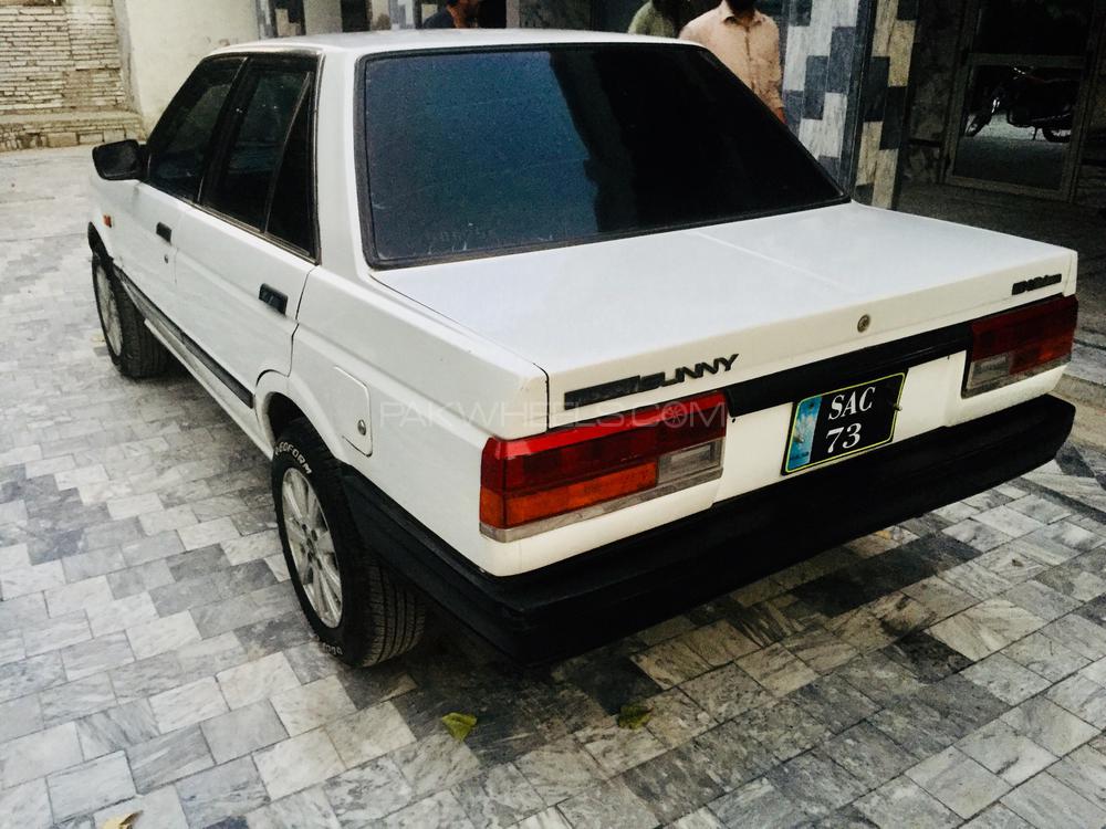 Nissan Sunny 1988 for Sale in Nowshera Image-1