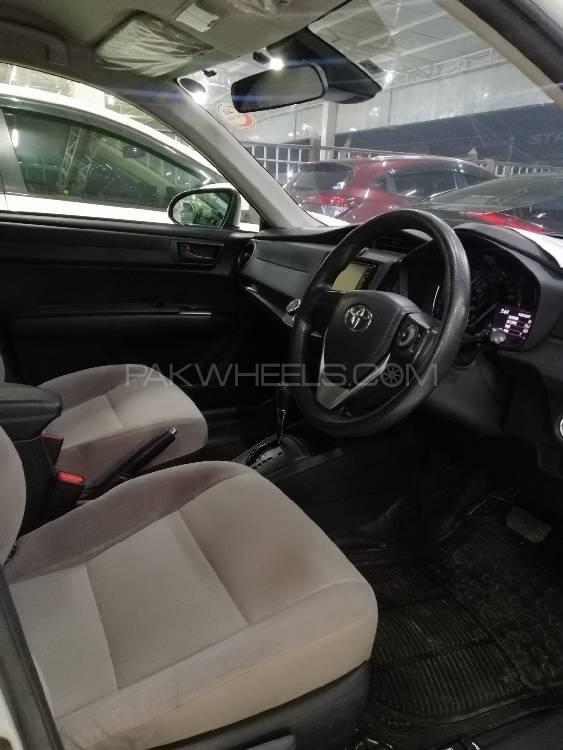Toyota Corolla Axio 2015 for Sale in Peshawar Toyota Corolla Axio 2015 for Sale in Peshawar Image-8
