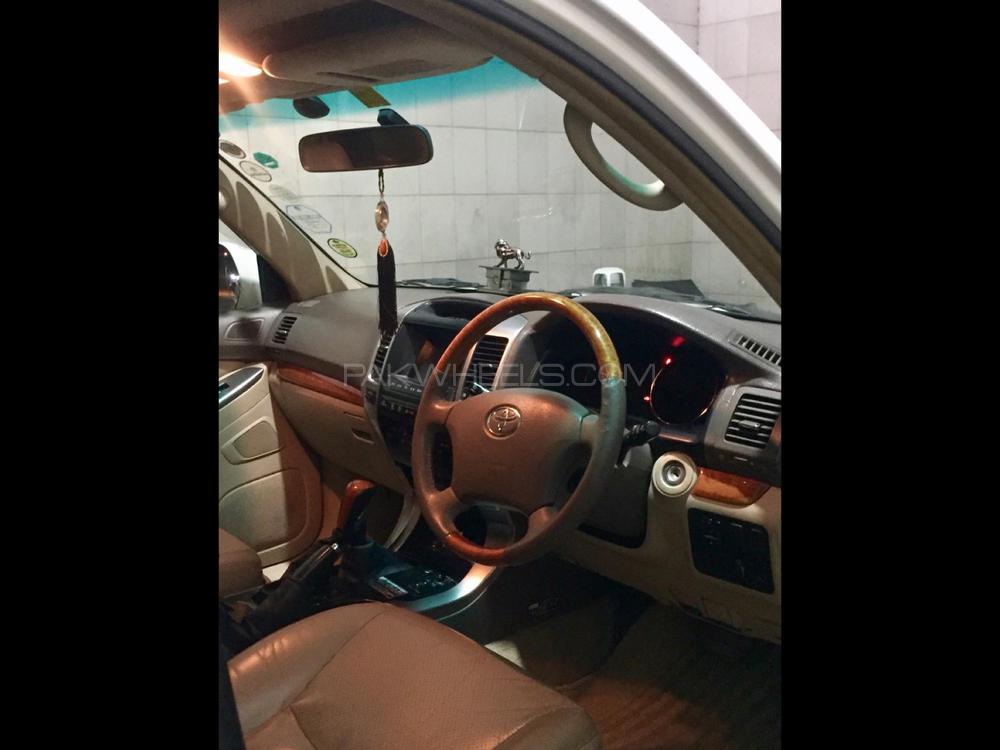 Toyota Prado 2003 for Sale in Sahiwal Toyota Prado 2003 for Sale in Sahiwal Image-7