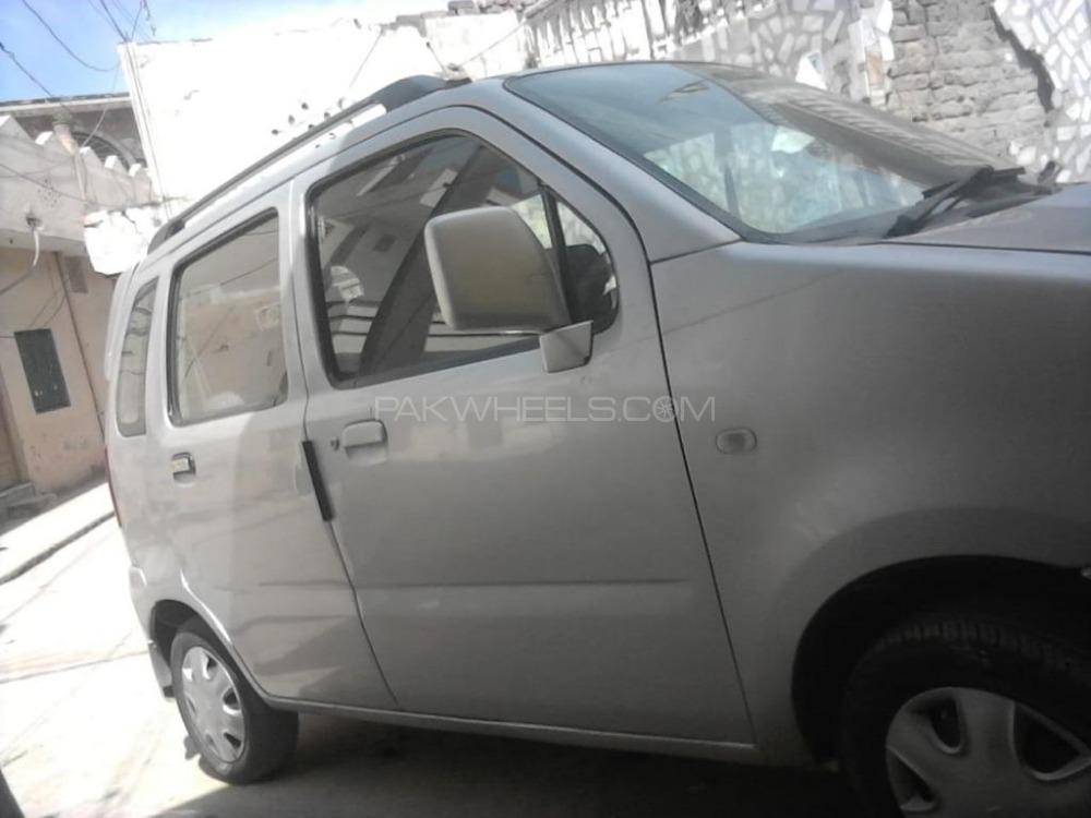 Suzuki Wagon R 2000 for Sale in Islamabad Suzuki Wagon R 2000 for Sale in Islamabad Image-3