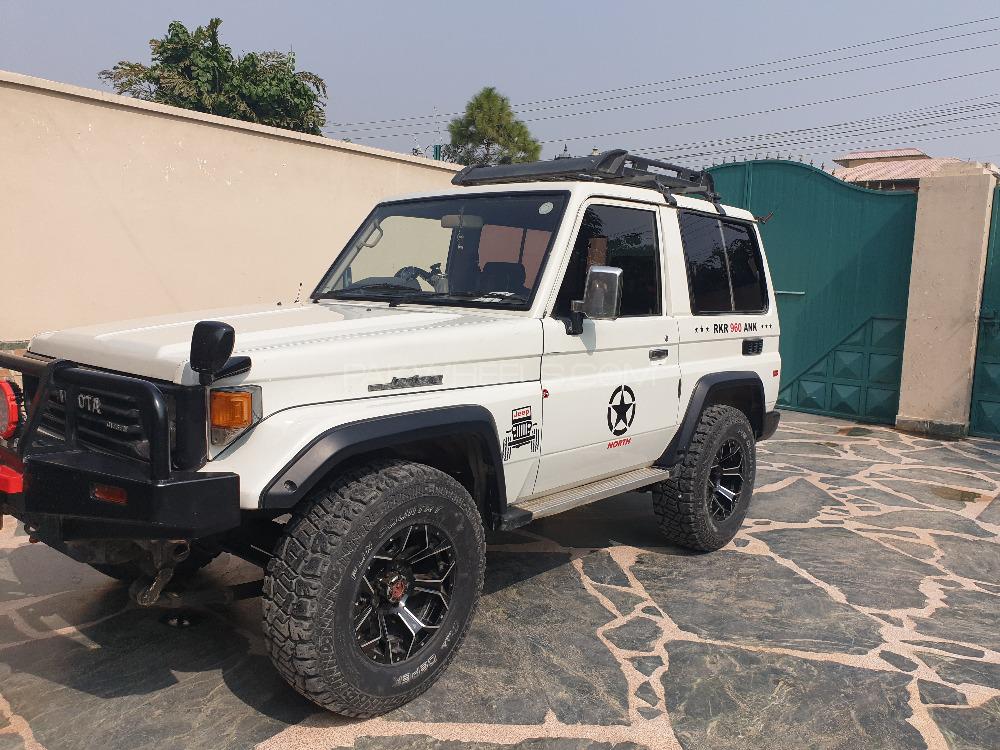ٹویوٹا لینڈ کروزر 1993 for Sale in پشاور ٹویوٹا لینڈ کروزر 1993 for Sale in پشاور Image-8