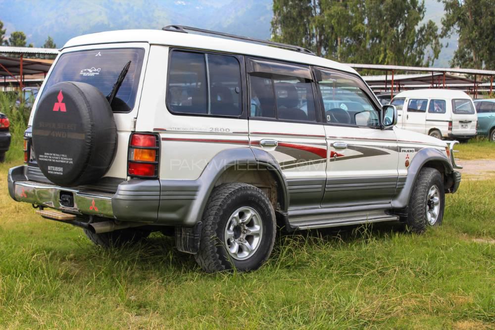 Mitsubishi Pajero 1995 for Sale in Abbottabad Mitsubishi Pajero 1995 for Sale in Abbottabad Image-6