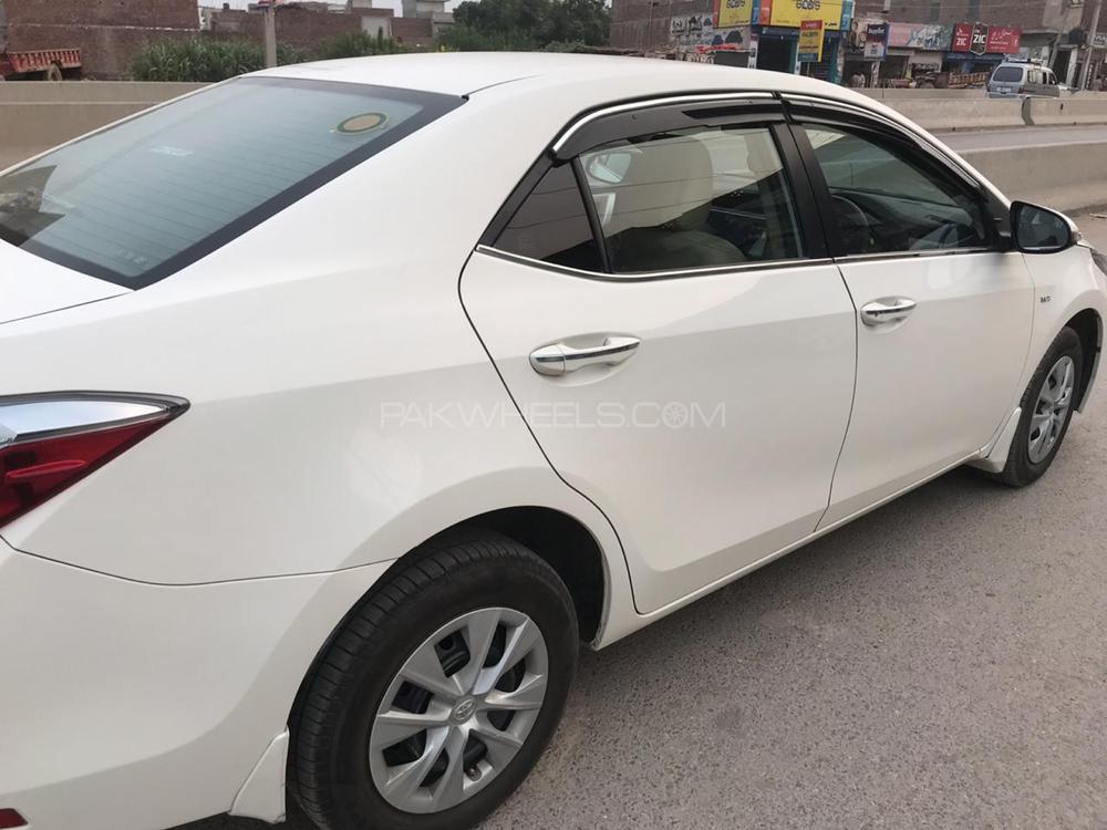Toyota Corolla 2017 for Sale in Lahore Toyota Corolla 2017 for Sale in Lahore Image-7