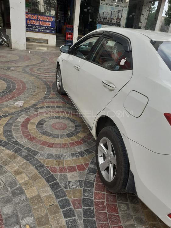Toyota Corolla 2014 for Sale in Lahore Toyota Corolla 2014 for Sale in Lahore Image-8