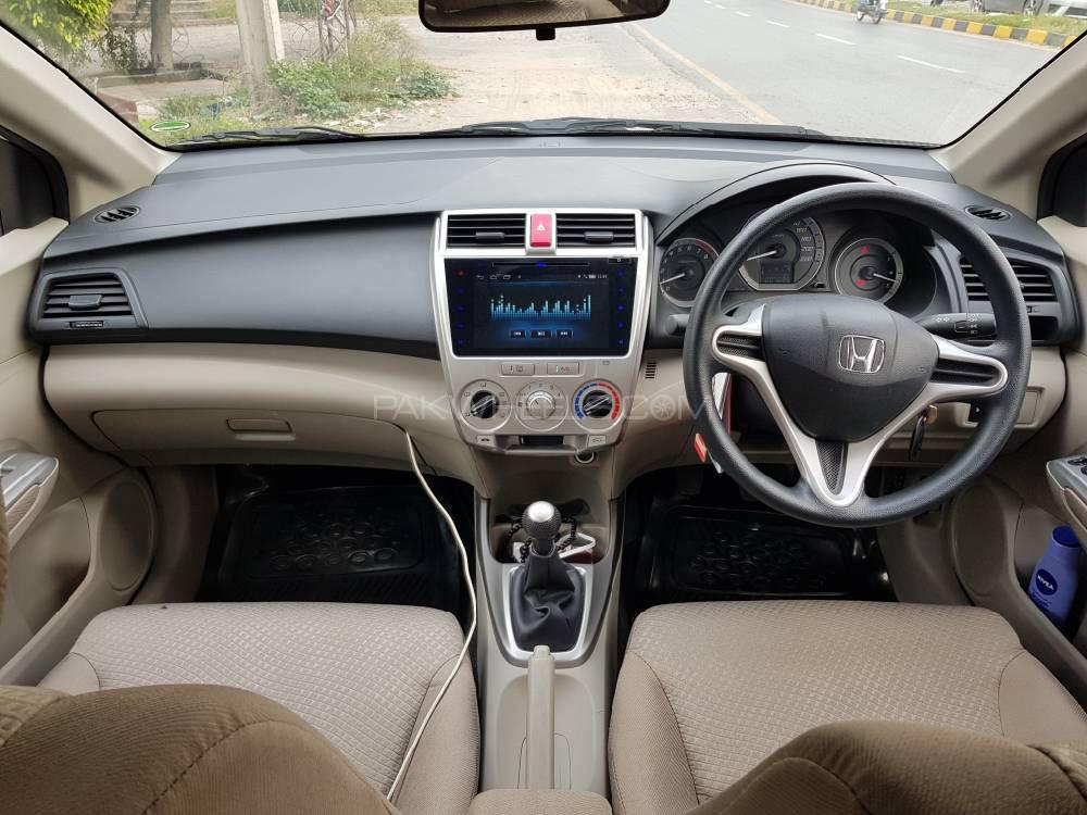 ہونڈا سٹی 2019 for Sale in سیالکوٹ ہونڈا سٹی 2019 for Sale in سیالکوٹ Image-9