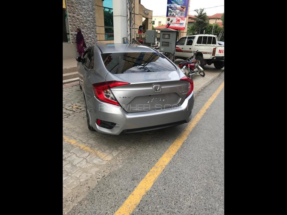 ہونڈا سوک 2017 for Sale in لاہور ہونڈا سوک 2017 for Sale in لاہور Image-2
