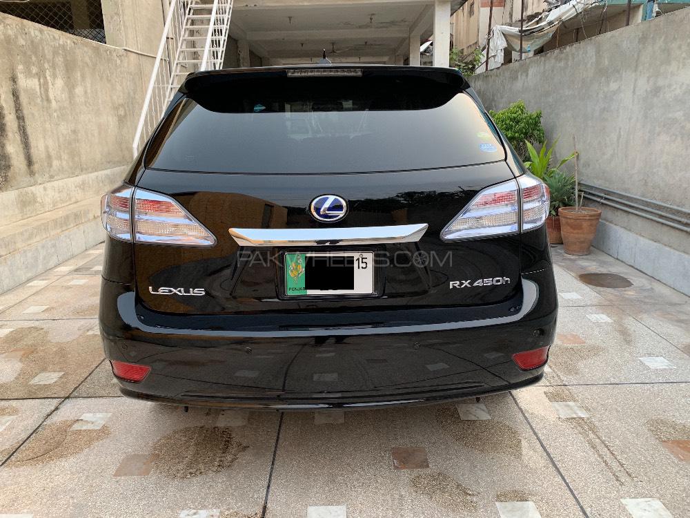 Lexus RX Series 2009 for Sale in Lahore Lexus RX Series 2009 for Sale in Lahore Image-5