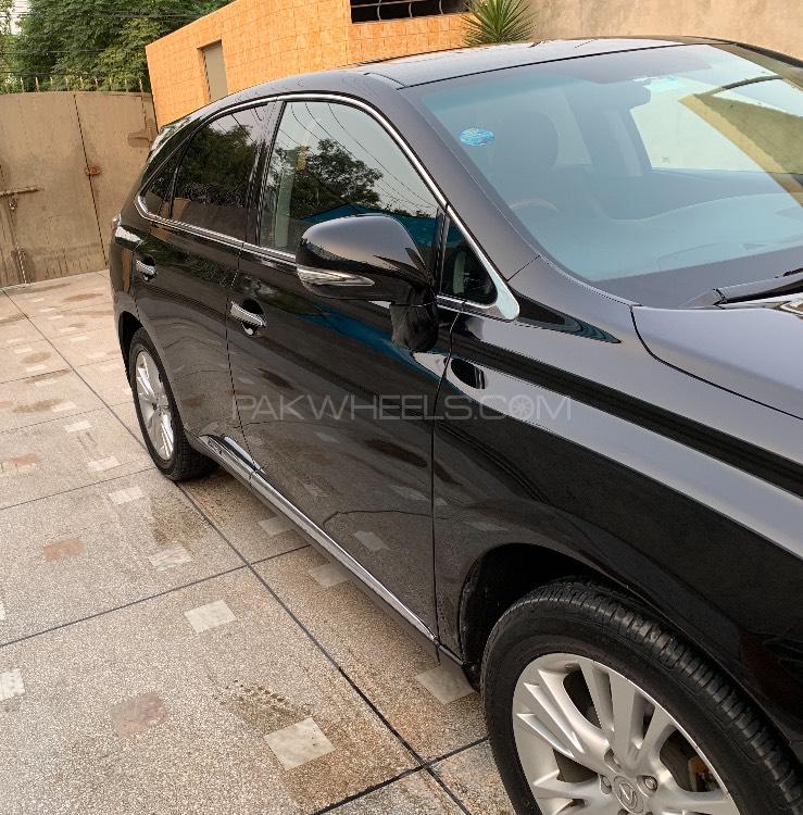 Lexus RX Series 2009 for Sale in Lahore Lexus RX Series 2009 for Sale in Lahore Image-7