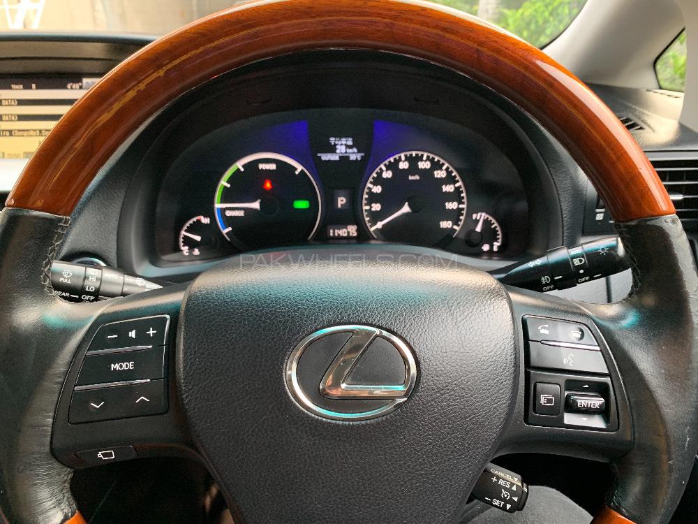 Lexus RX Series 2009 for Sale in Lahore Lexus RX Series 2009 for Sale in Lahore Image-14