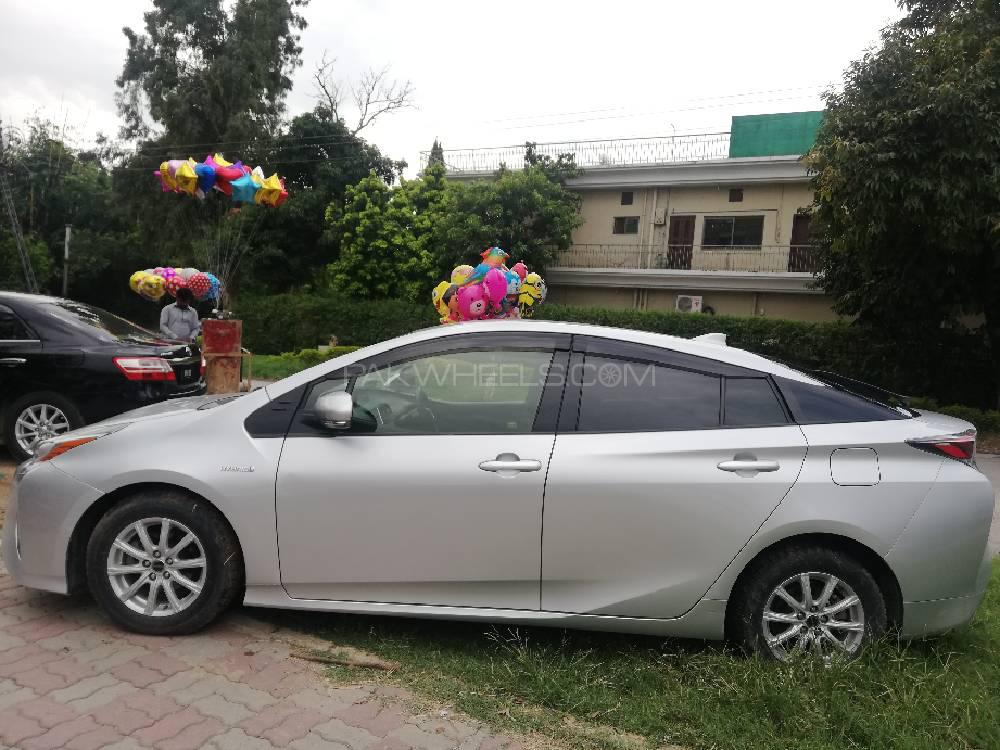 Toyota Prius 2017 for Sale in Islamabad Toyota Prius 2017 for Sale in Islamabad Image-8