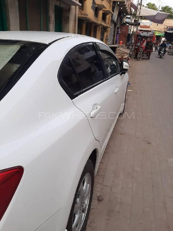 Honda Civic 2015 for Sale in Sialkot Honda Civic 2015 for Sale in Sialkot Image-5