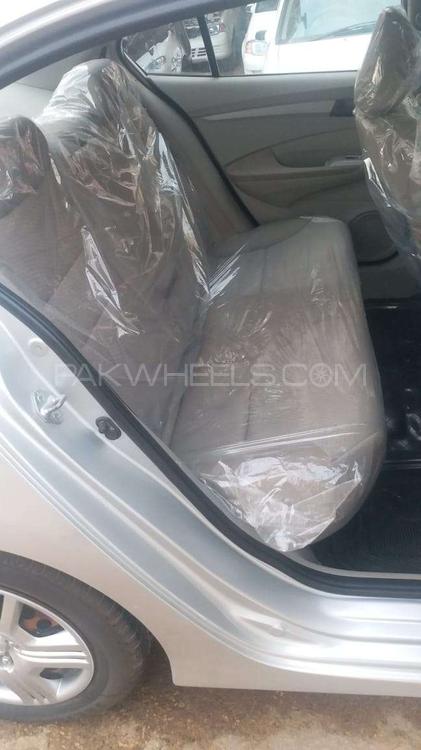 Honda City 2013 for Sale in Karachi Honda City 2013 for Sale in Karachi Image-12