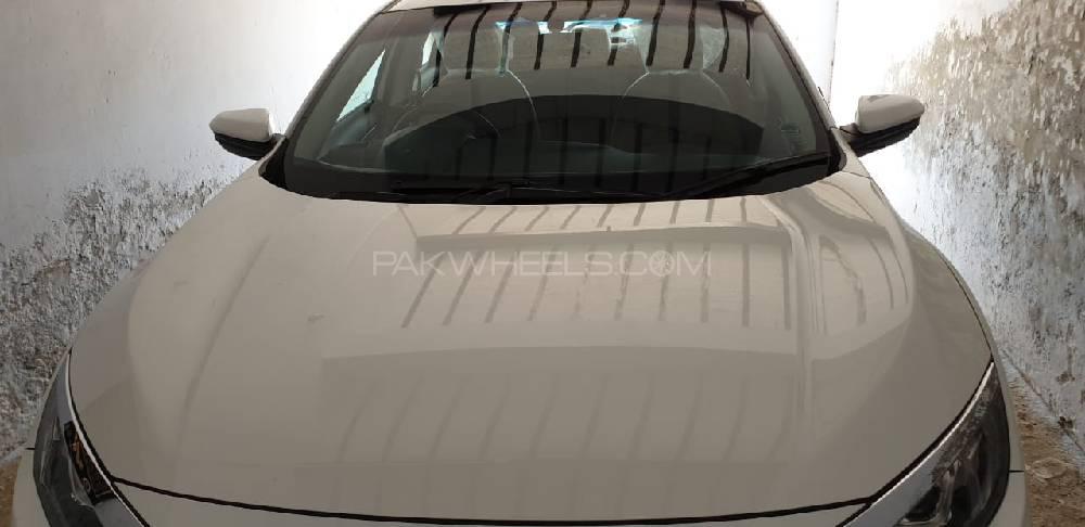 Honda Civic 2018 for Sale in Khan Bela Image-1