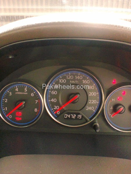 Honda Civic 2005 for Sale in Islamabad Image-1